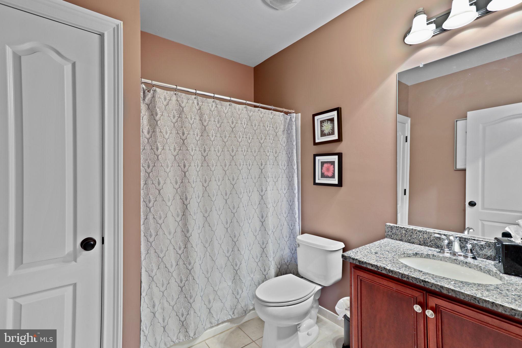 CHASE AT BELMONT COUNTRY - Residential