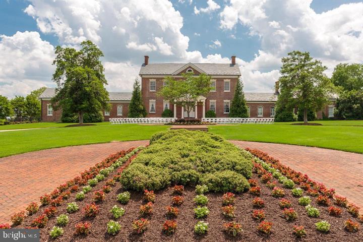 CHASE AT BELMONT COUNTRY - Residential