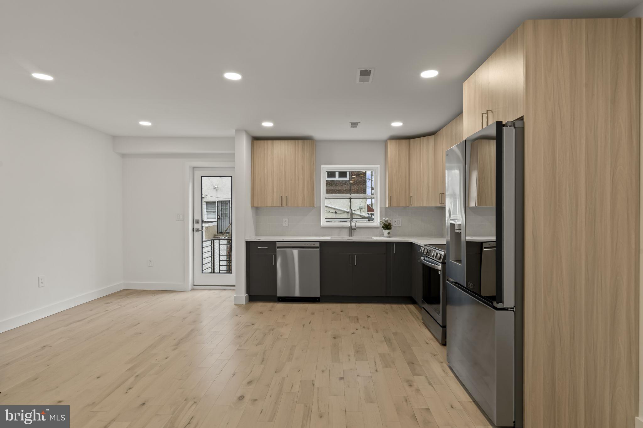 PHILADELPHIA (SOUTH) - Residential