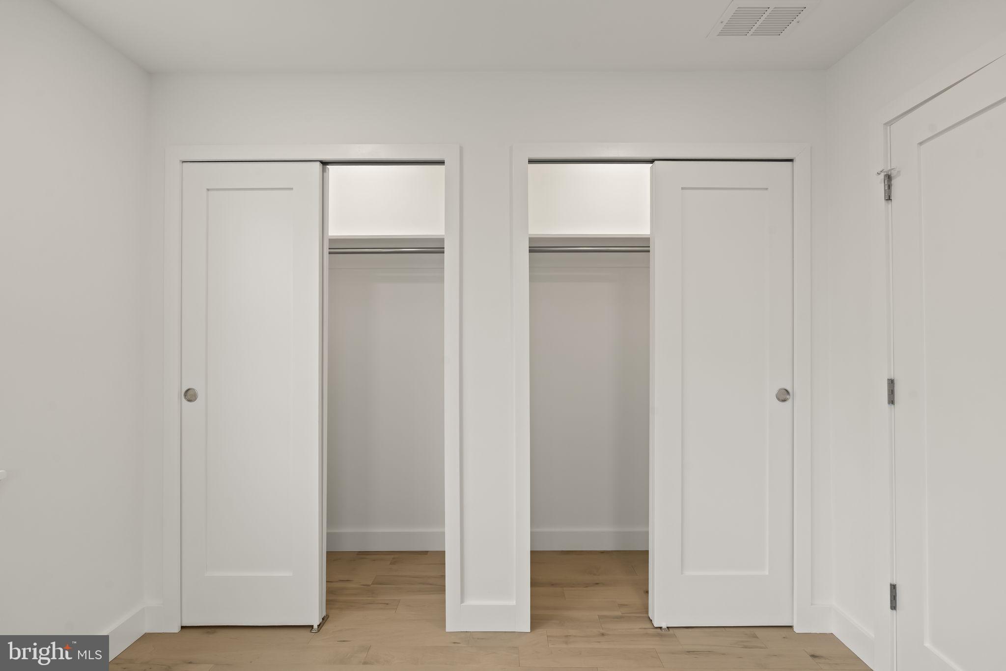 PHILADELPHIA (SOUTH) - Residential