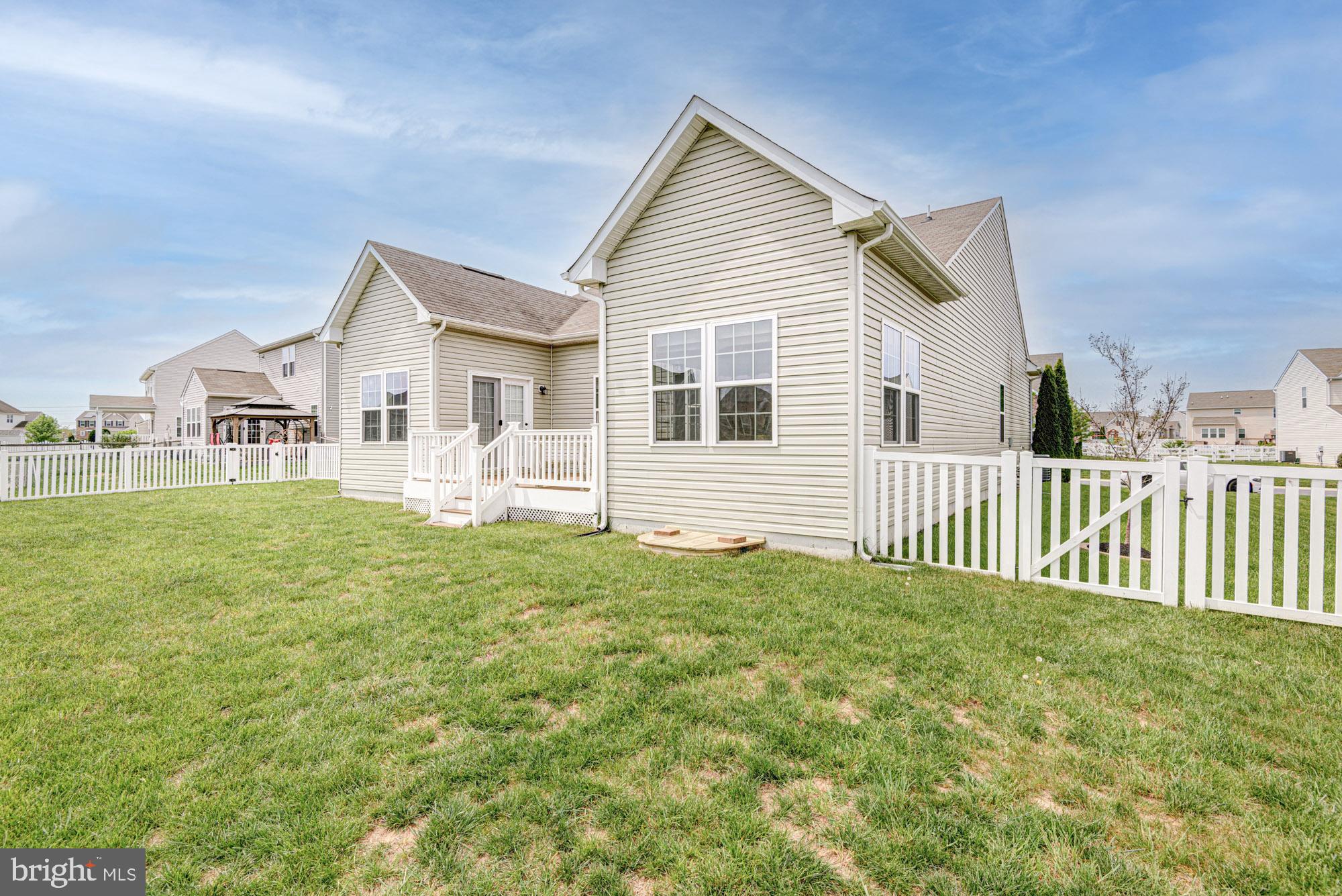 PROVIDENCE CROSSING - Residential