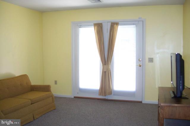 EQUINE MEADOWS - Residential