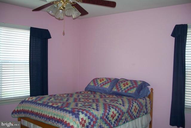 EQUINE MEADOWS - Residential