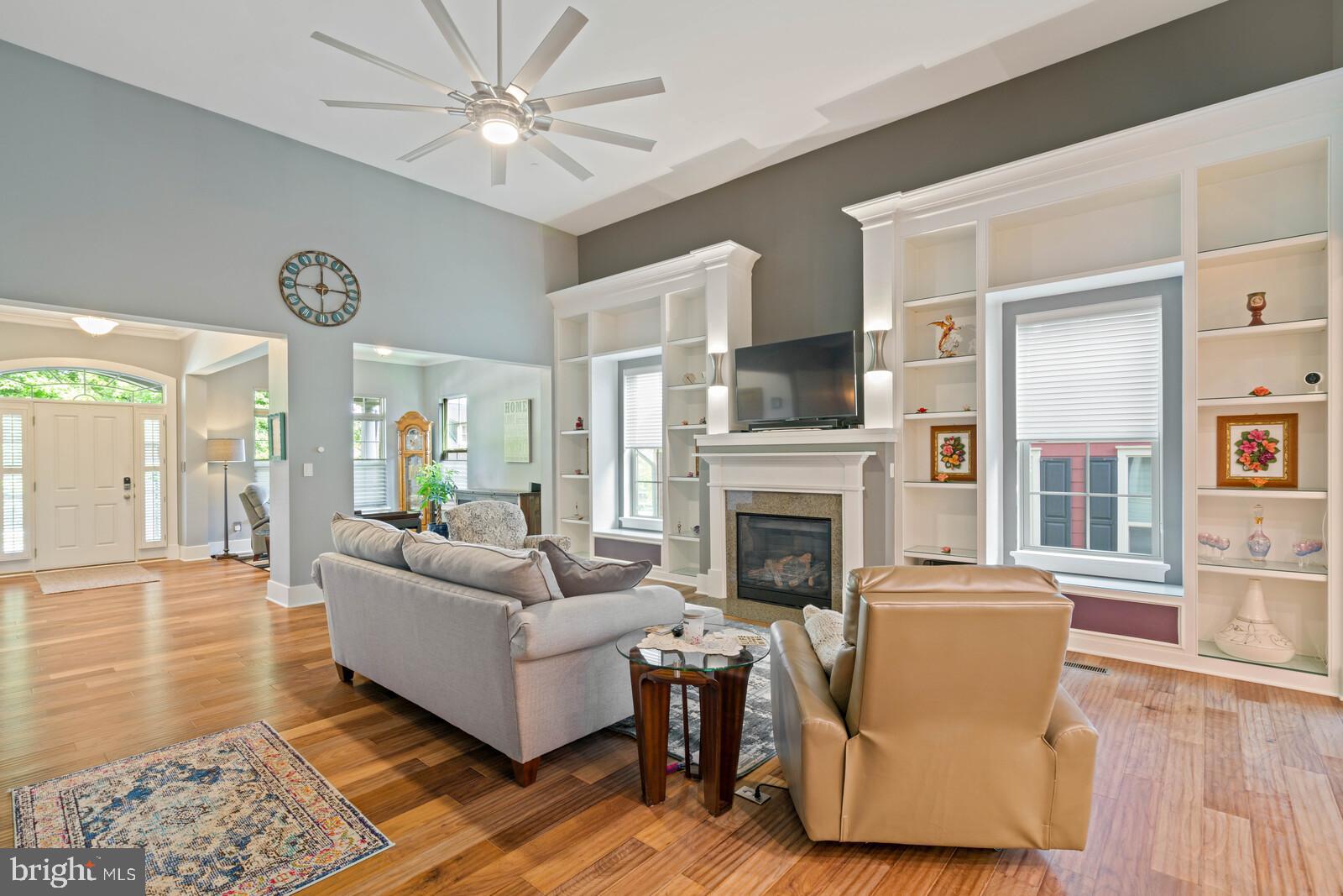 POTOMAC SHORES - Residential