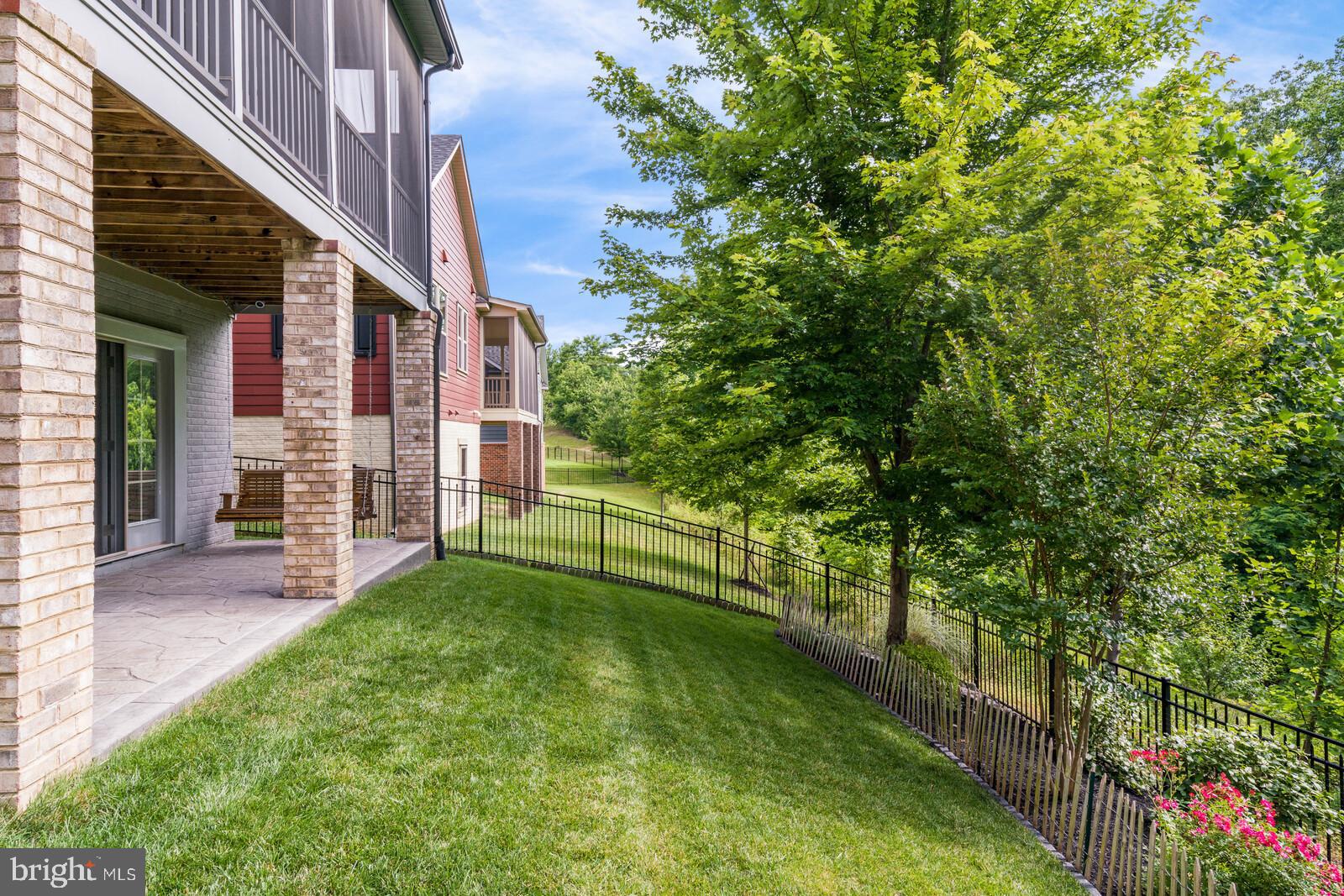 POTOMAC SHORES - Residential