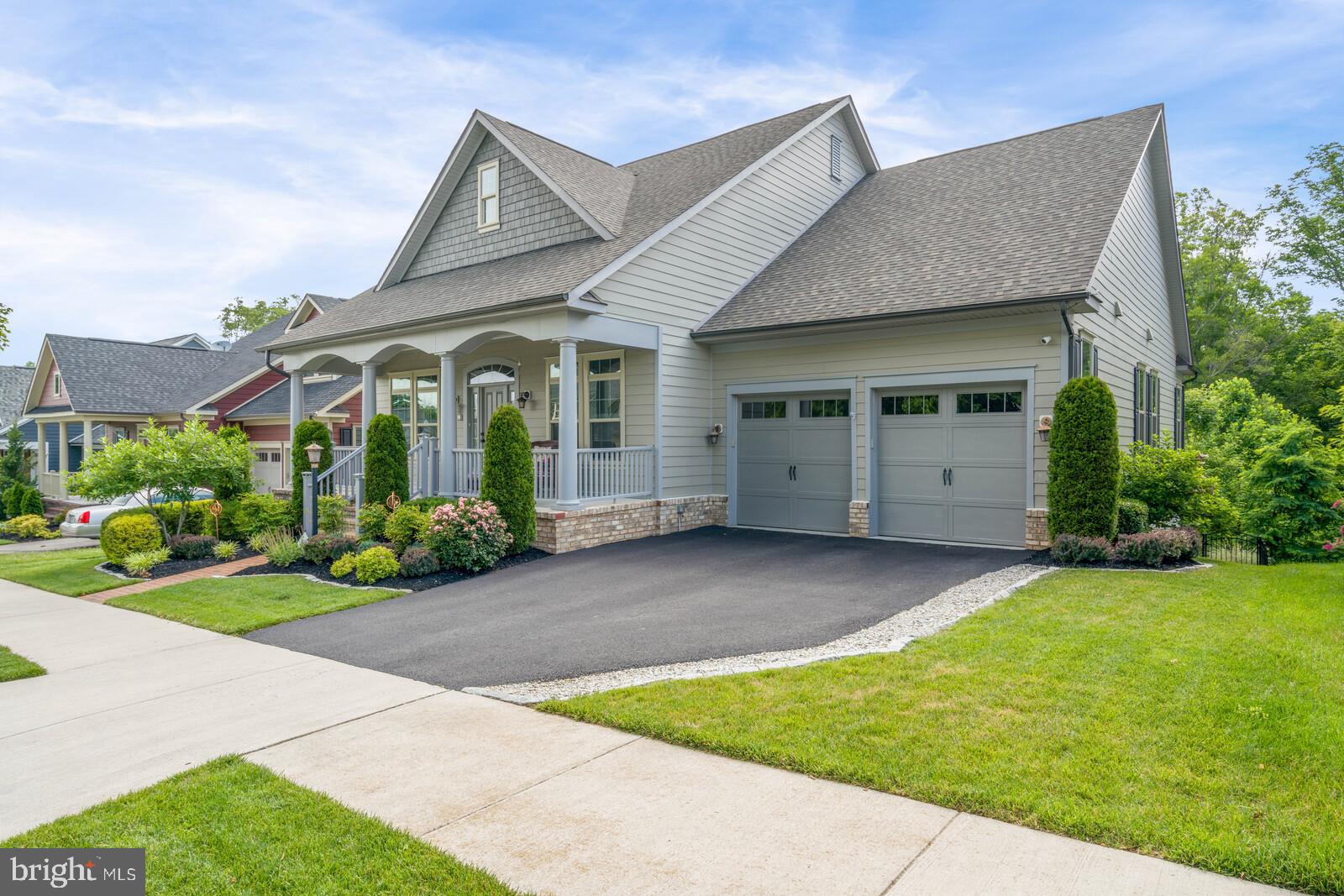 POTOMAC SHORES - Residential