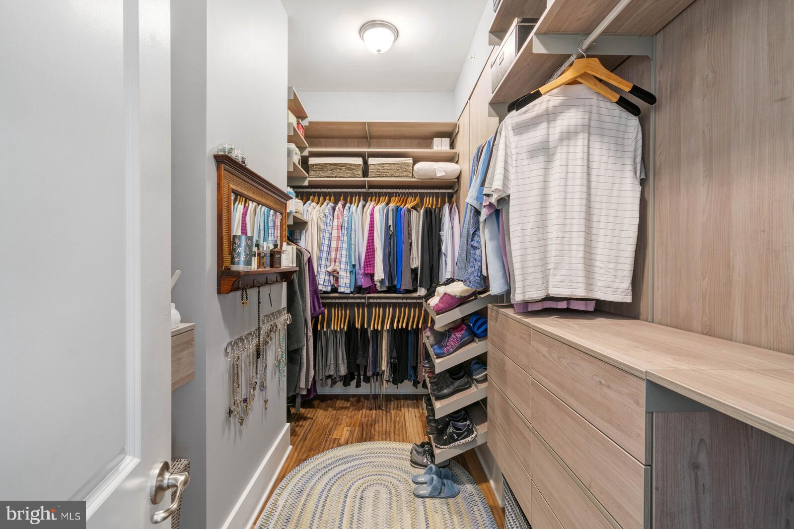 POTOMAC SHORES - Residential