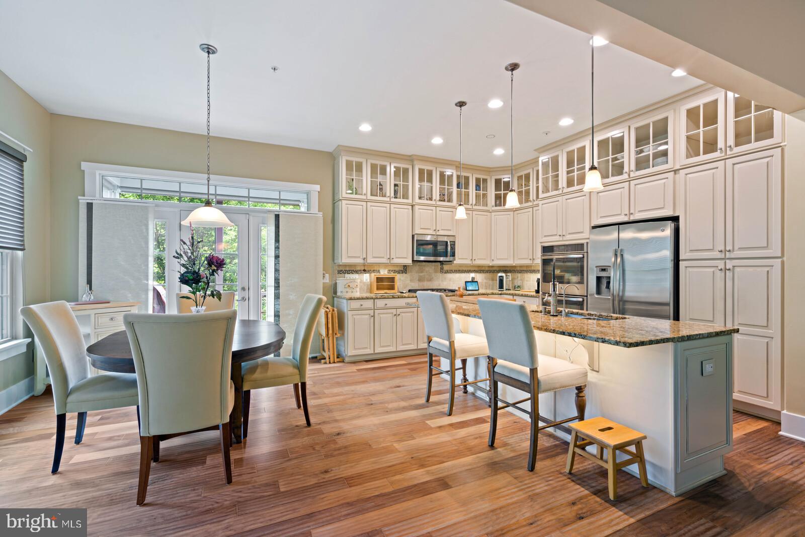 POTOMAC SHORES - Residential