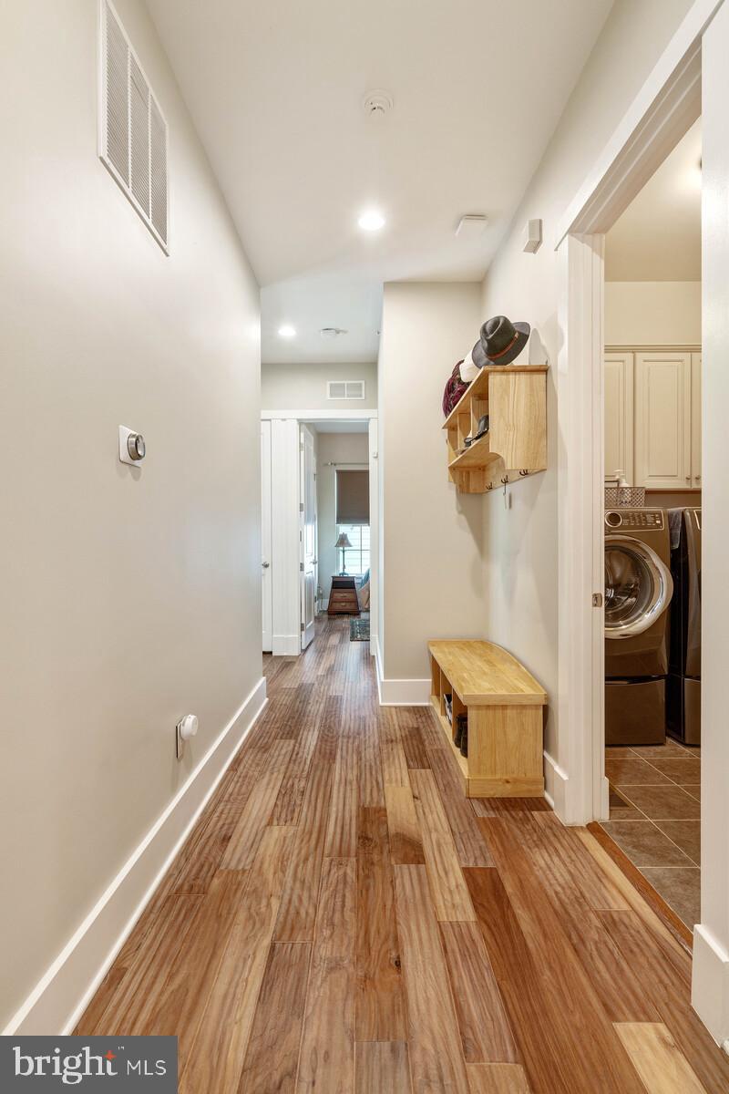 POTOMAC SHORES - Residential