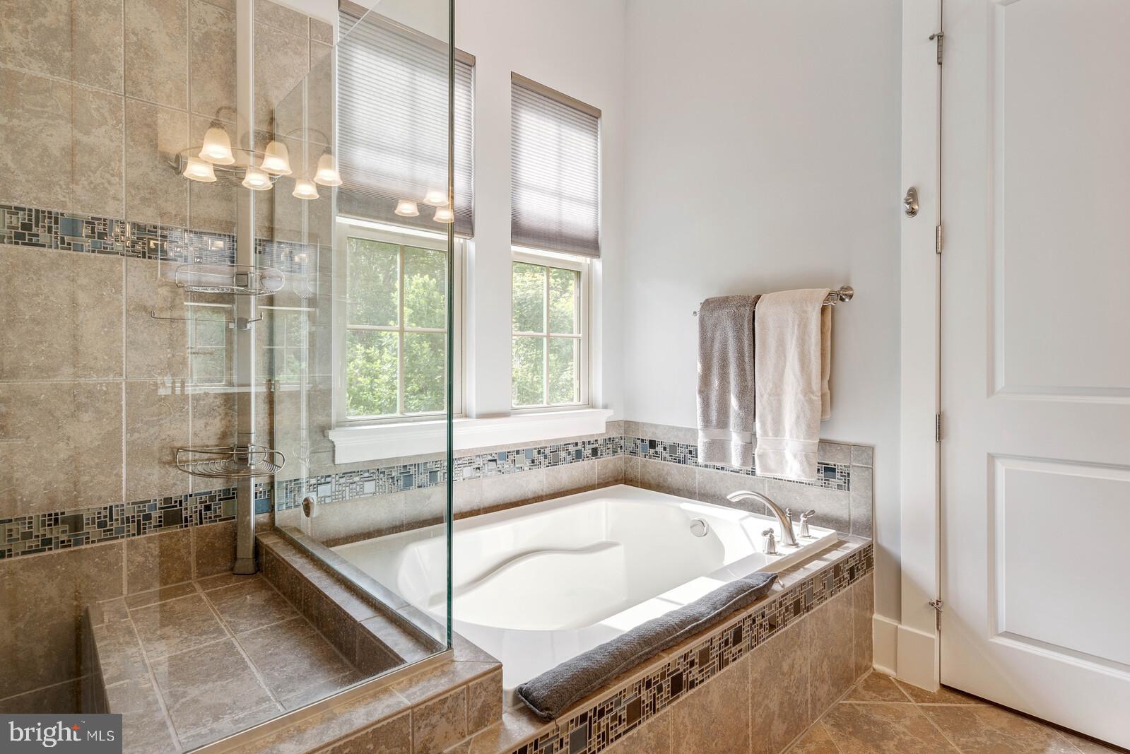 POTOMAC SHORES - Residential