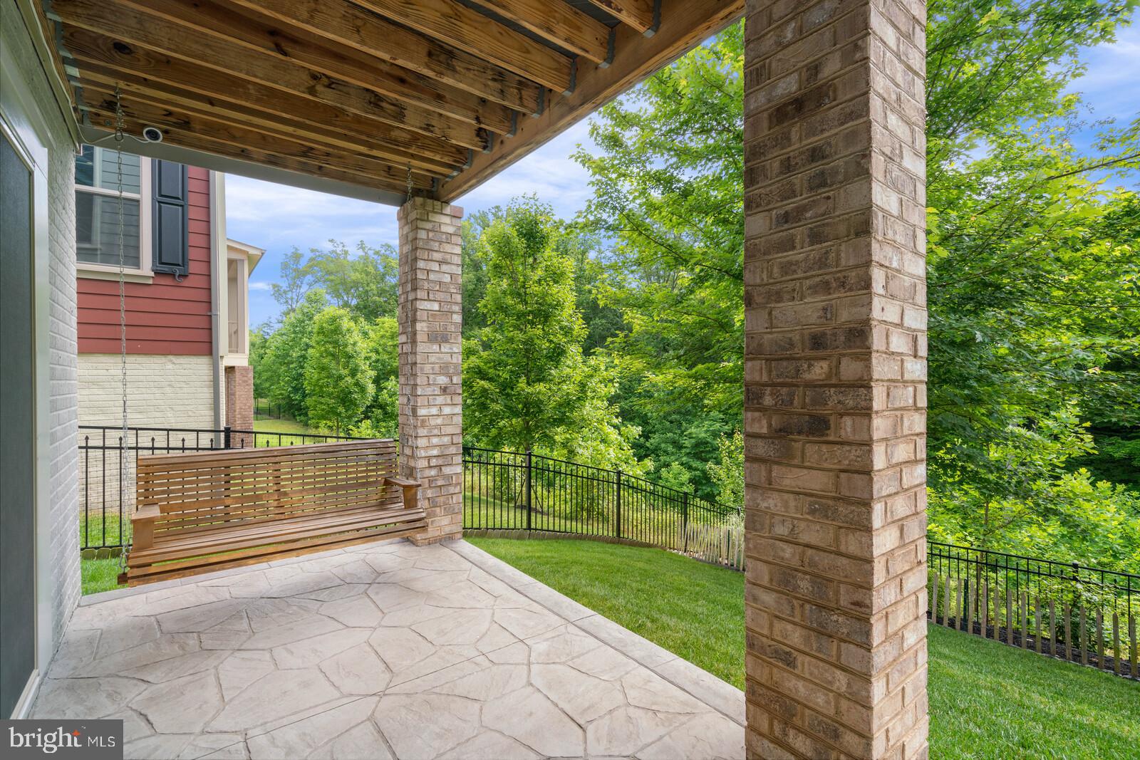 POTOMAC SHORES - Residential