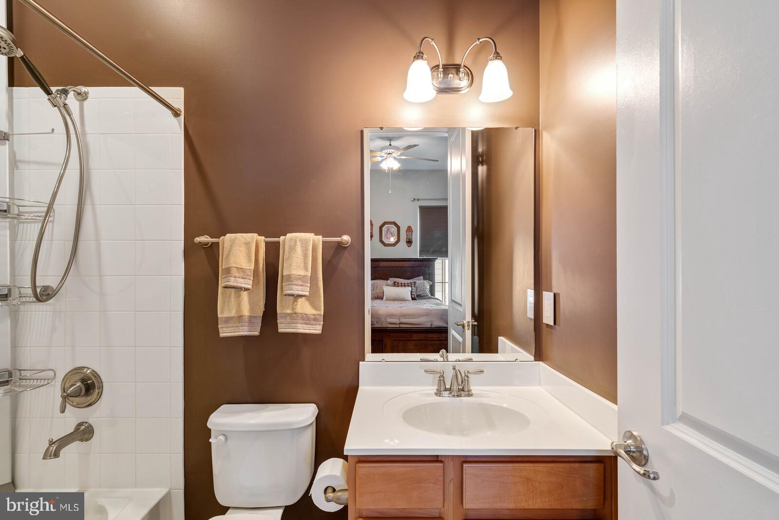 POTOMAC SHORES - Residential