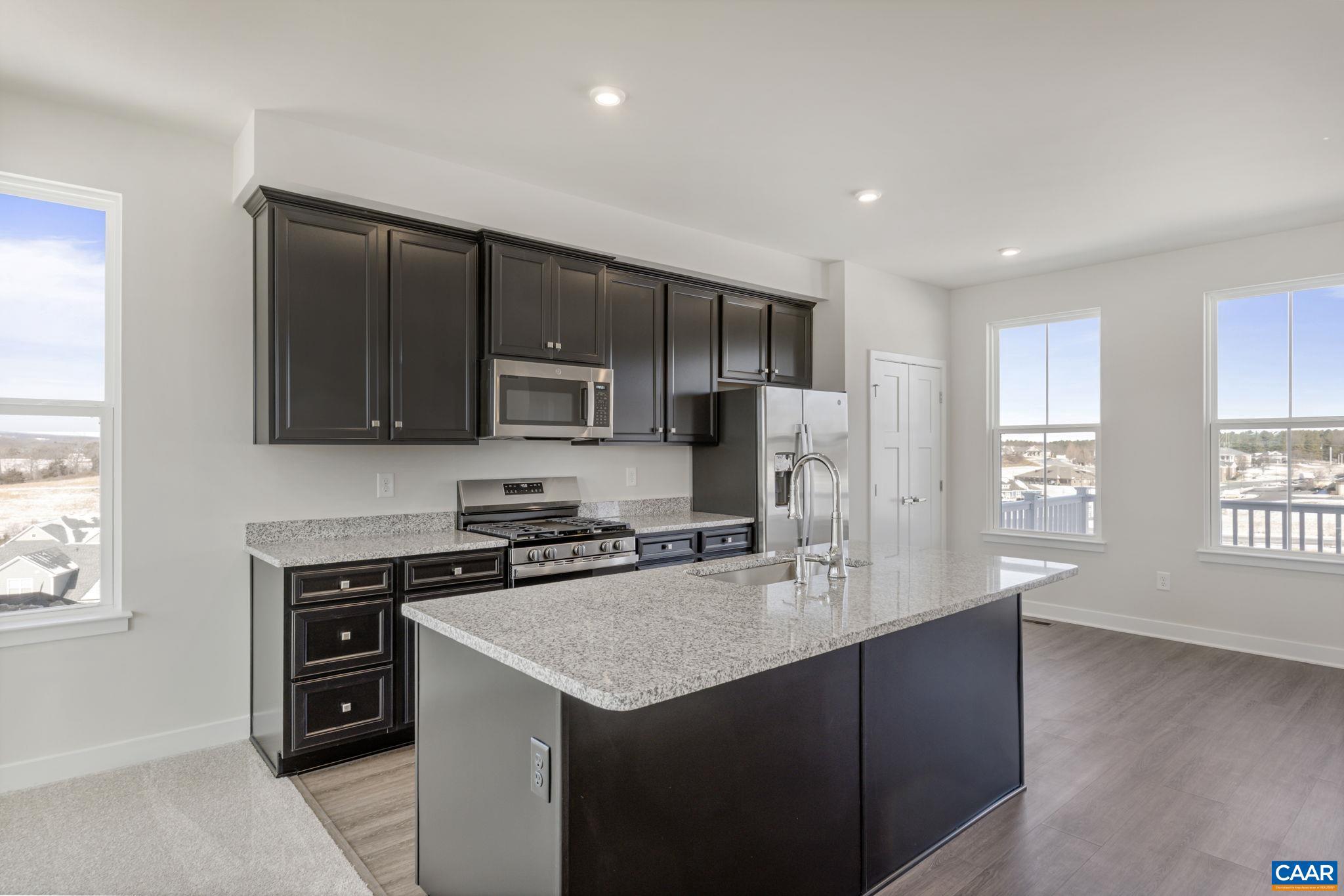 MYERS CORNER - Residential