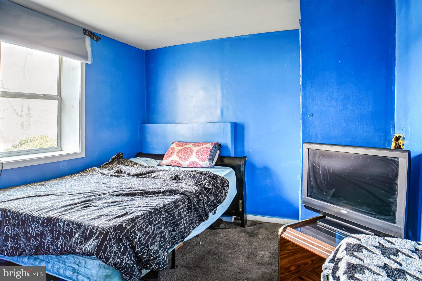 OAKMONT - Residential