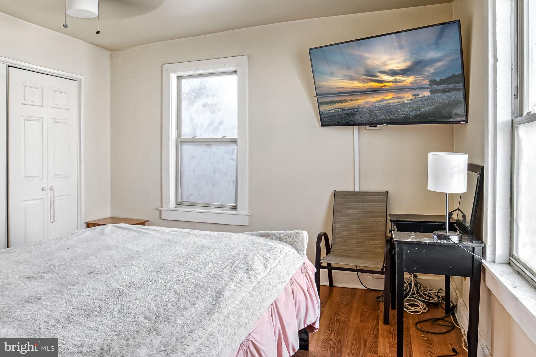 OAKMONT - Residential