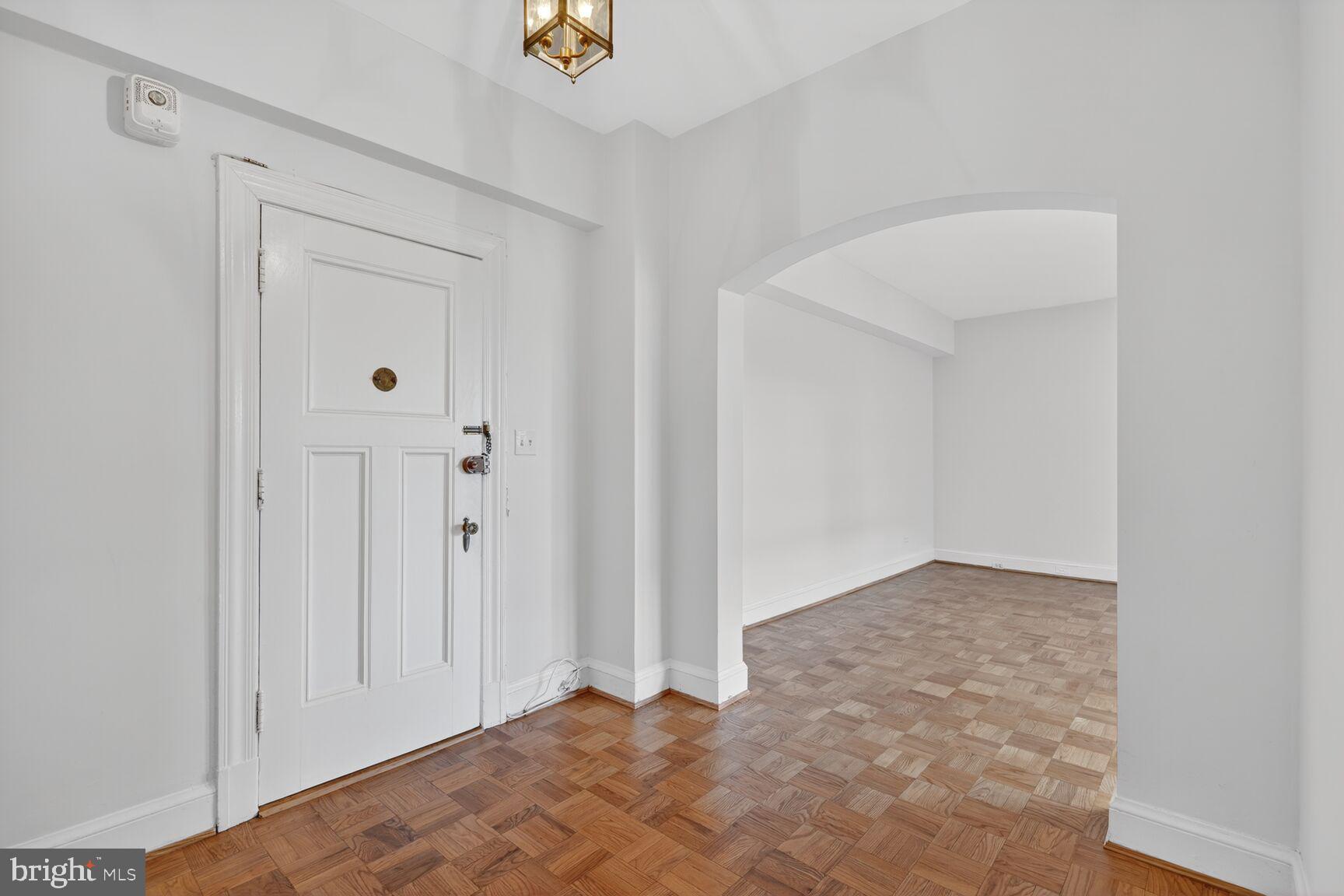 4000 CATHEDRAL AVENUE NW 534B