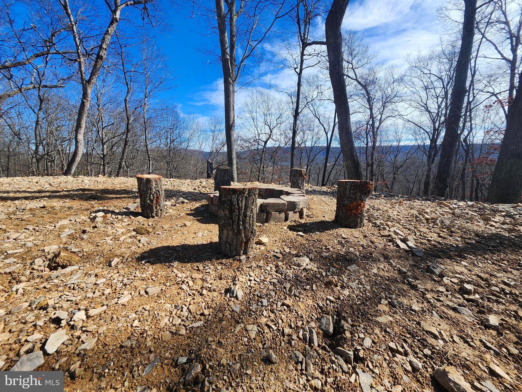 LONG ACRE ESTATES - Land