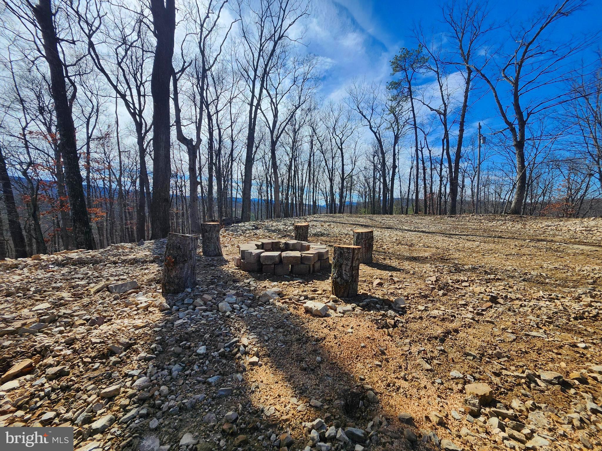 LONG ACRE ESTATES - Land