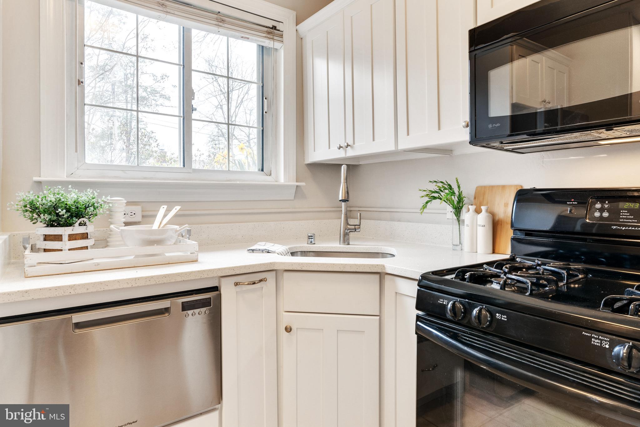 PARKFAIRFAX - Residential