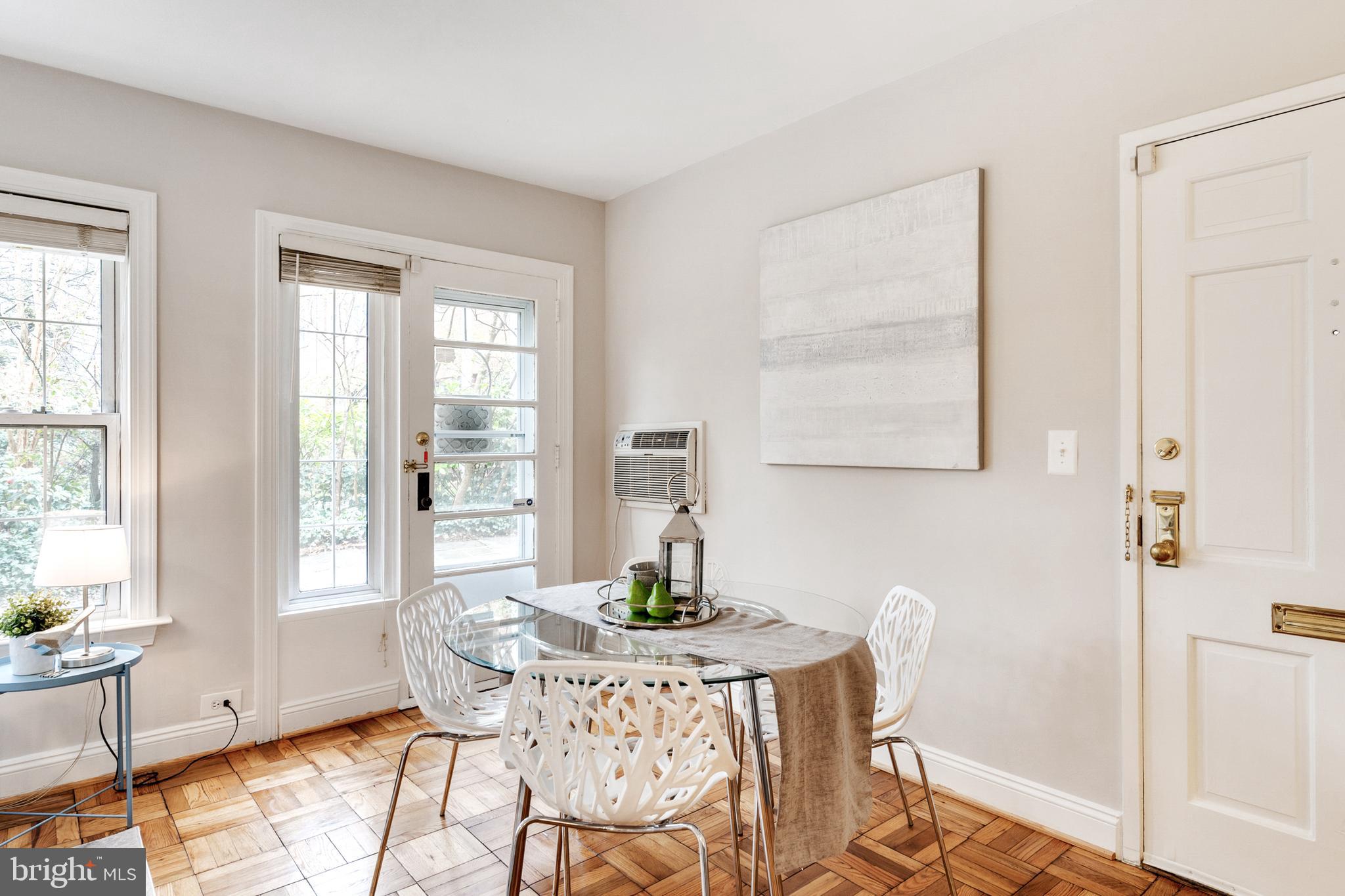 PARKFAIRFAX - Residential