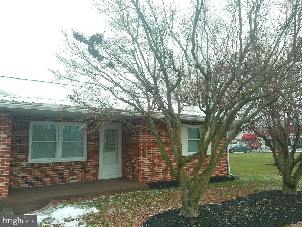 Photo of 16 W Hale Street, LEWISTOWN, PA 17044 (MLS # PAMF2052726)
