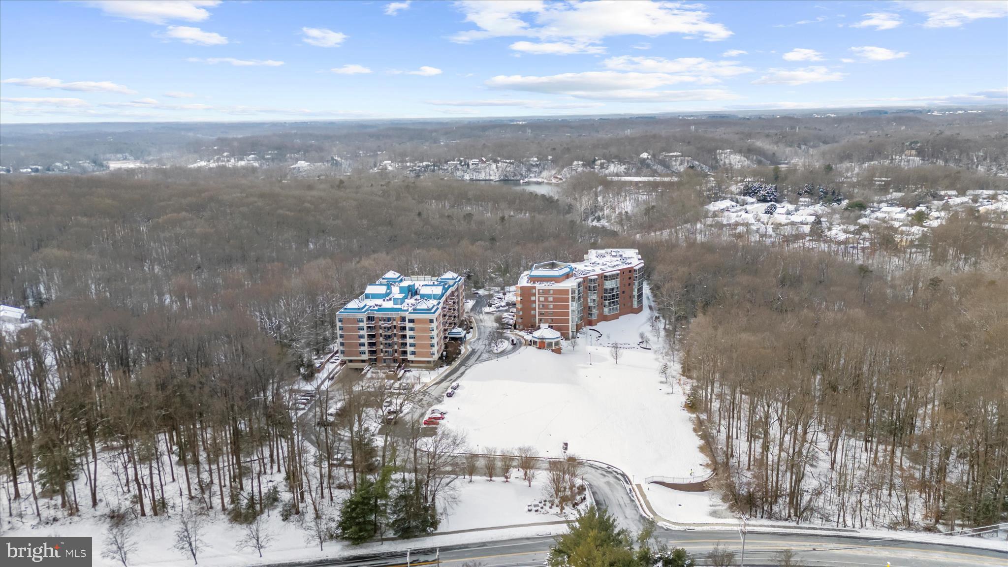 HERITAGE HARBOUR - Residential