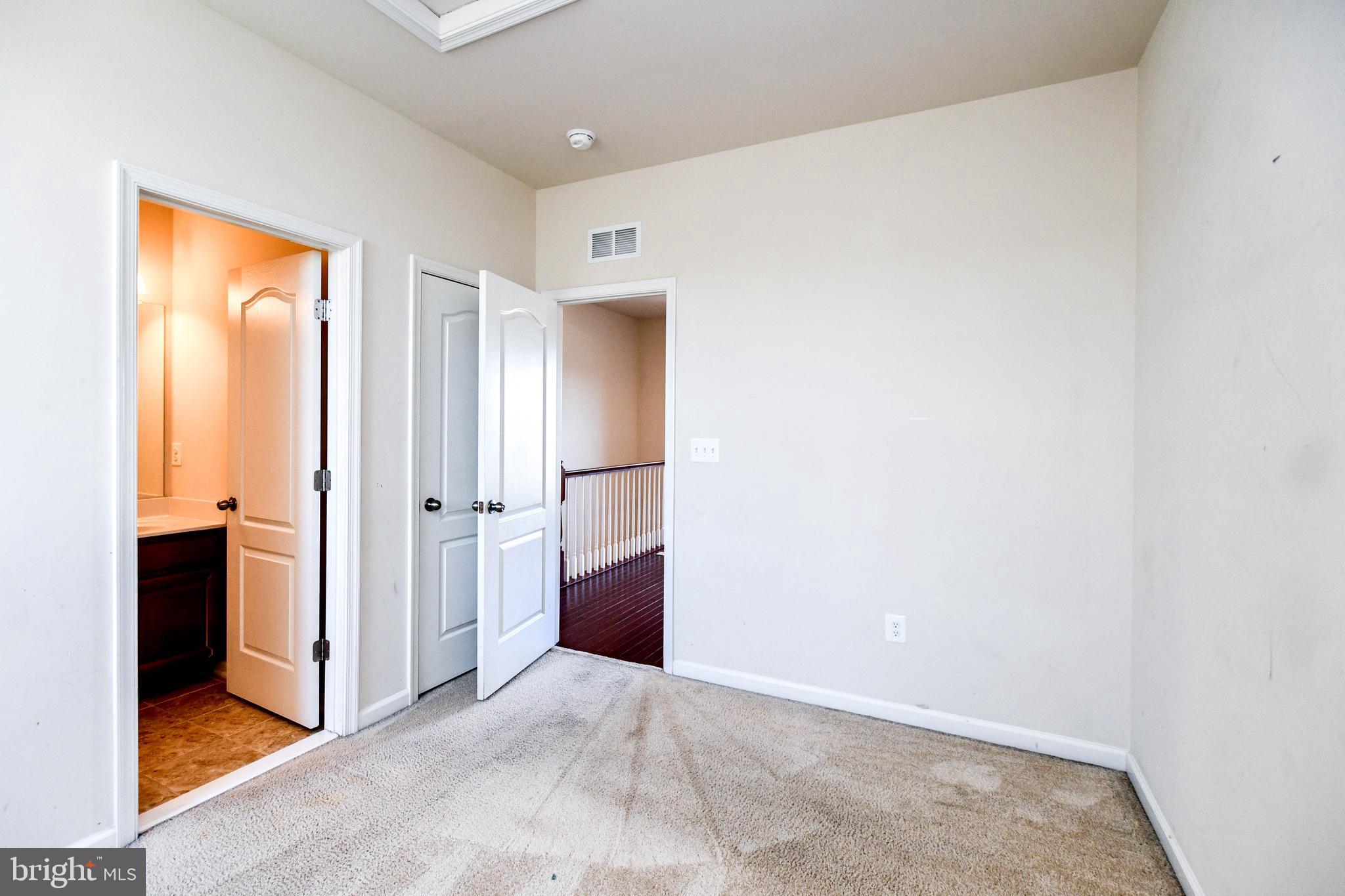 POTOMAC OVERLOOK AT NATIONAL HARBOR - Residential