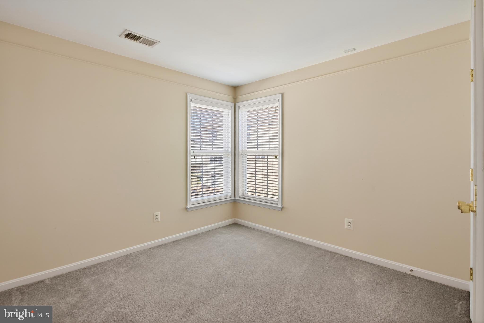 SOVEREIGN GLEN - Residential