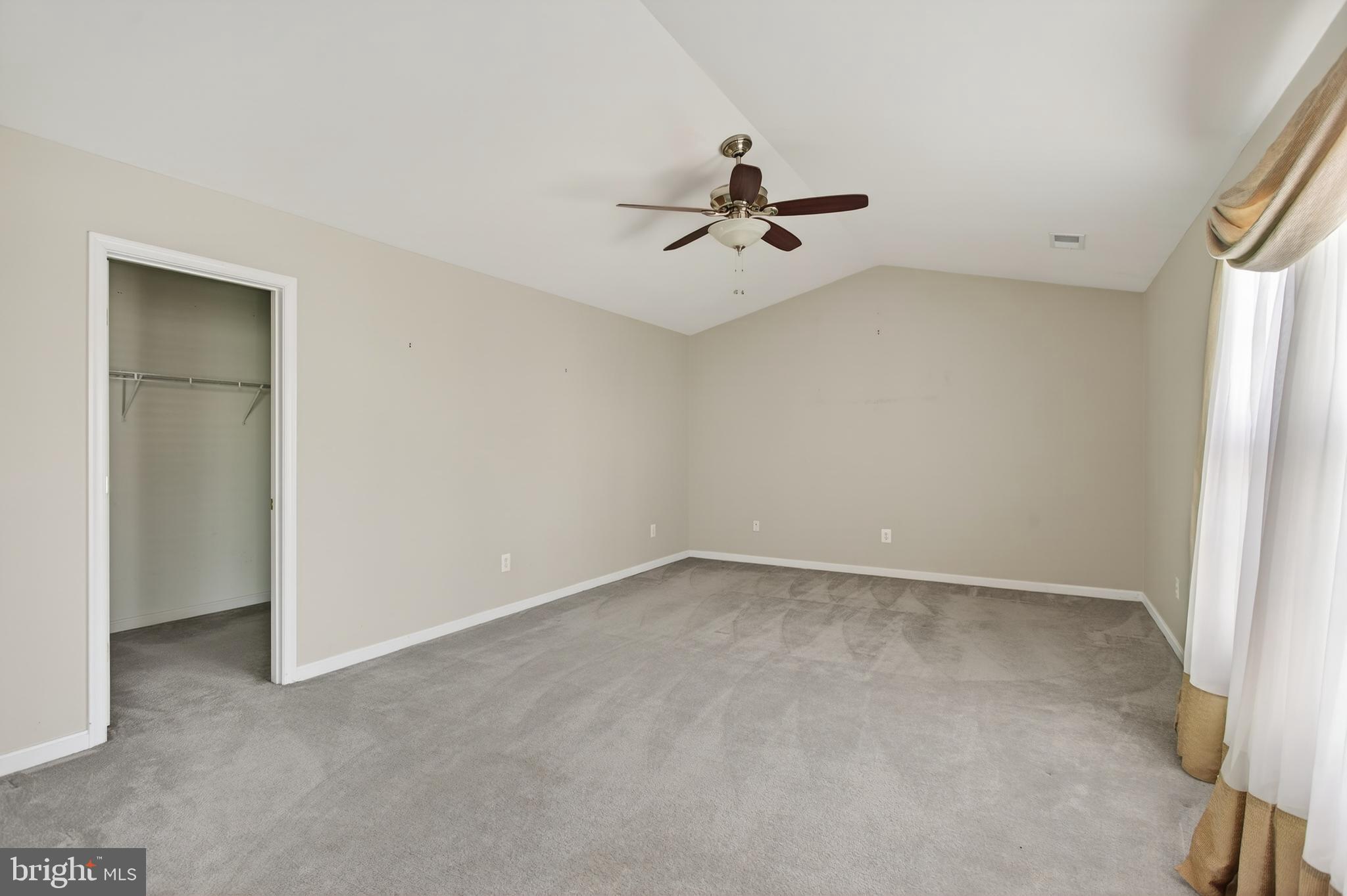 SOVEREIGN GLEN - Residential