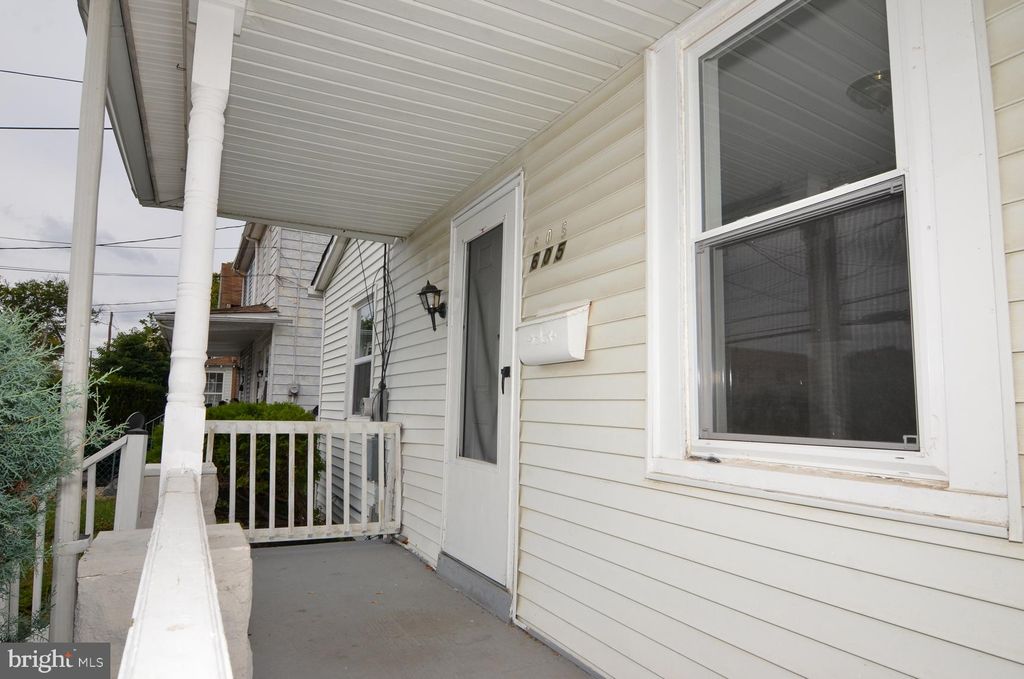 Photo of 605 W 3rd Street, FLORENCE, NJ 08518 (MLS # NJBL2093390)