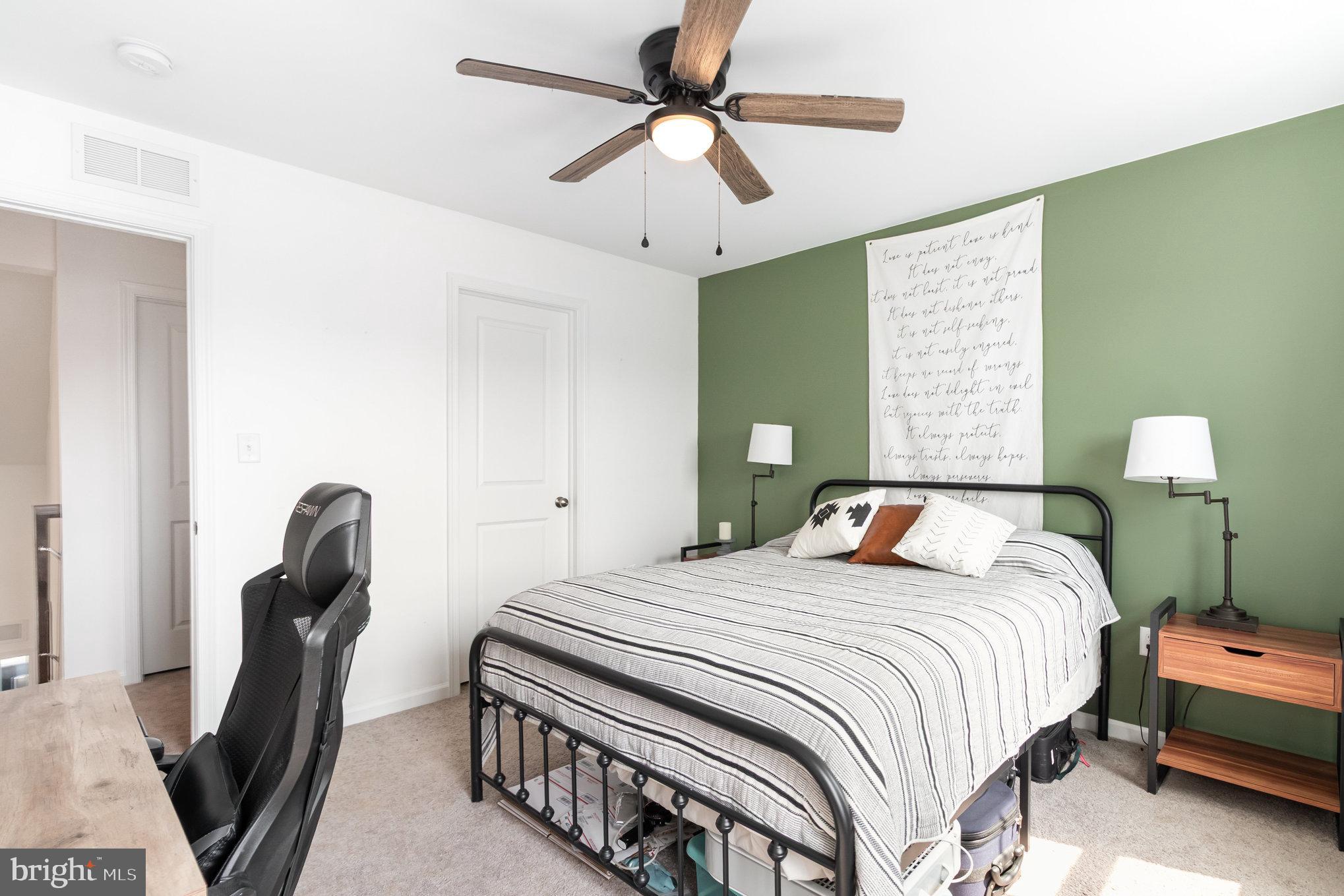 DICKINSON PLACE - Residential