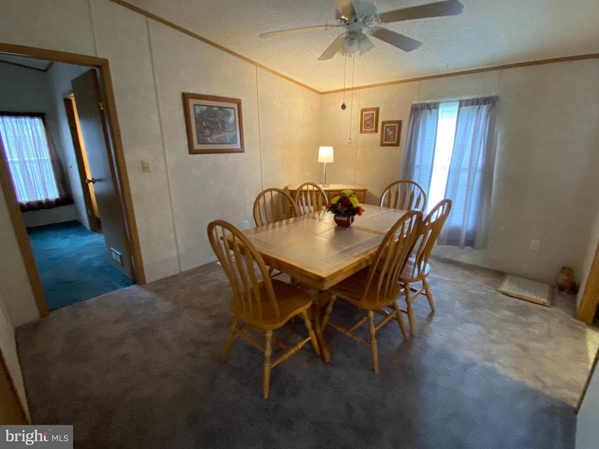 LAKEVIEW COUNTRY ESTATES - Residential