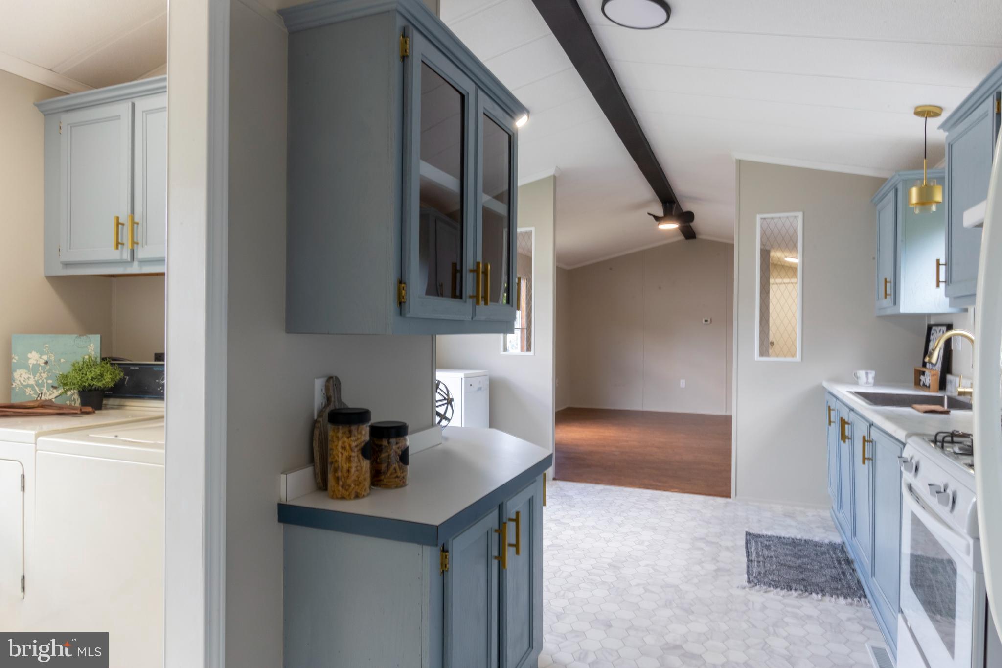 SYCAMORE PARK - Residential