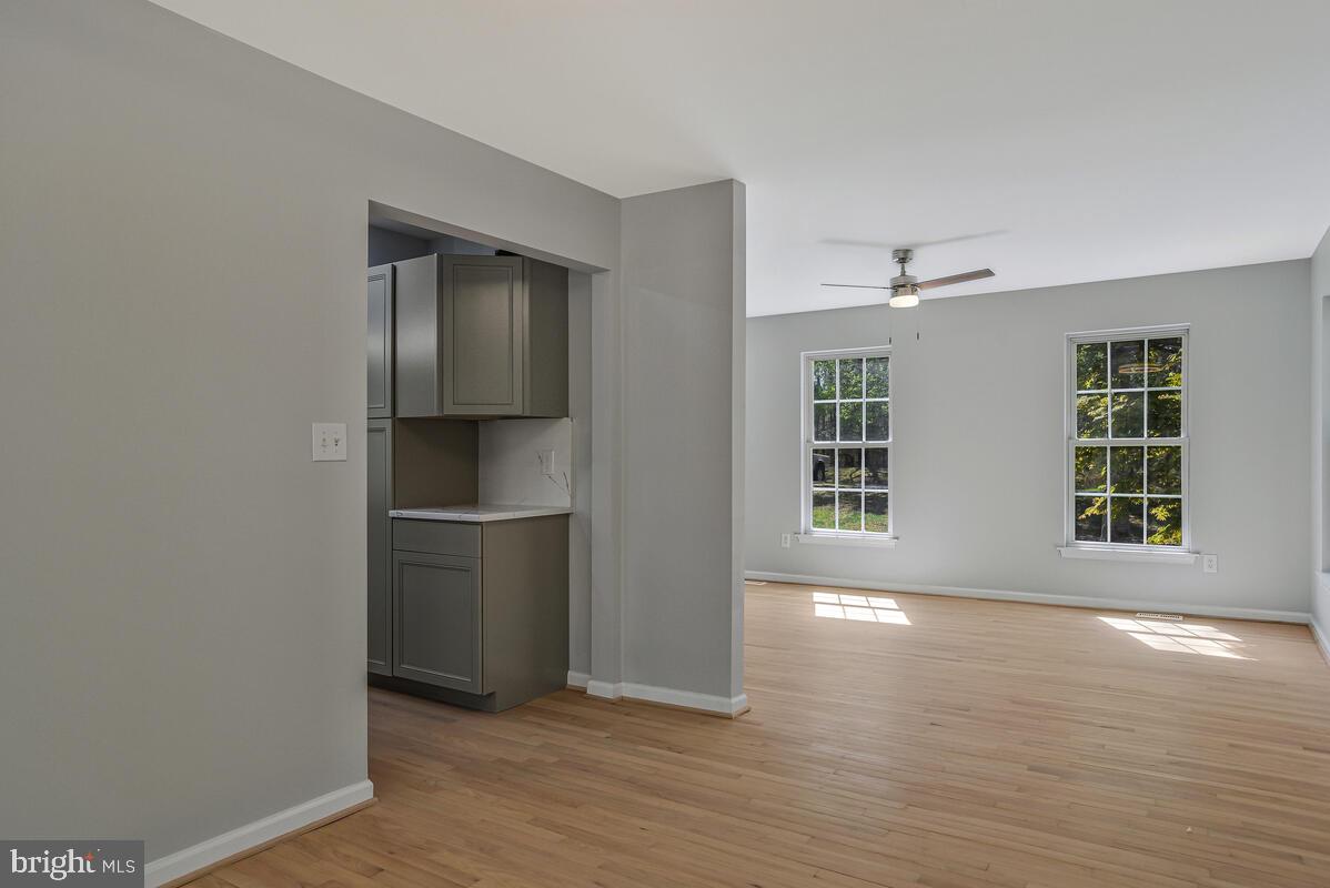 OLDE COUNTRY ESTATES - Residential