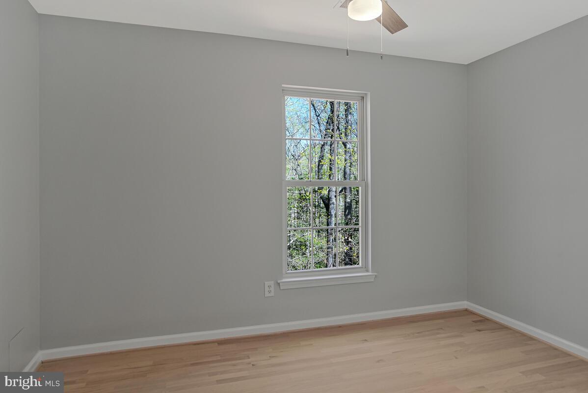 OLDE COUNTRY ESTATES - Residential