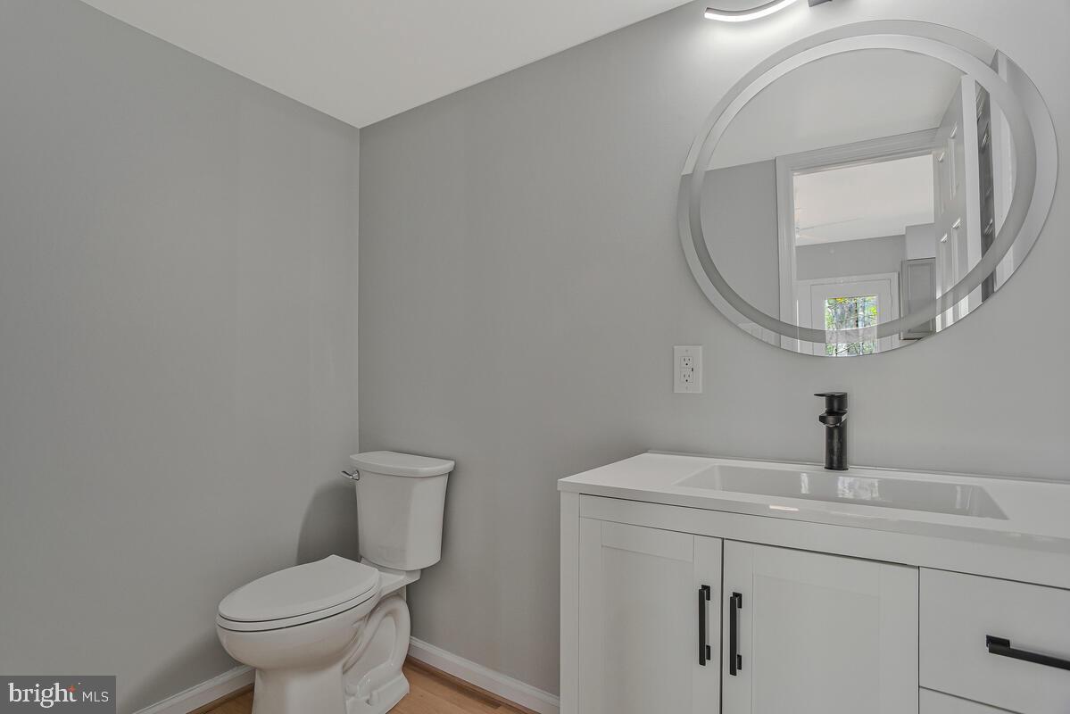 OLDE COUNTRY ESTATES - Residential