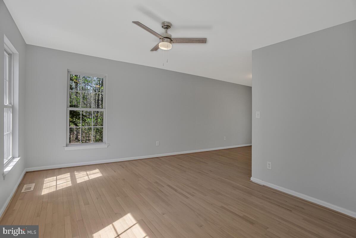 OLDE COUNTRY ESTATES - Residential