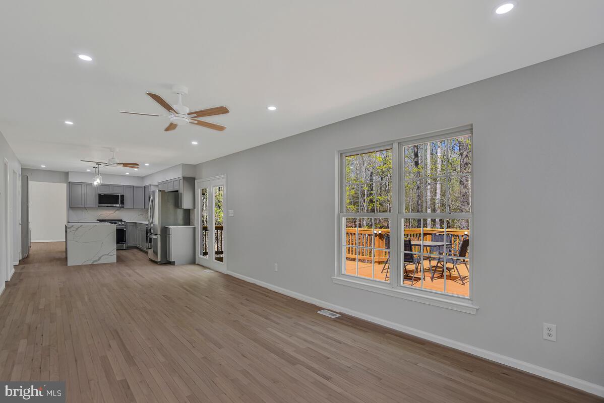 OLDE COUNTRY ESTATES - Residential