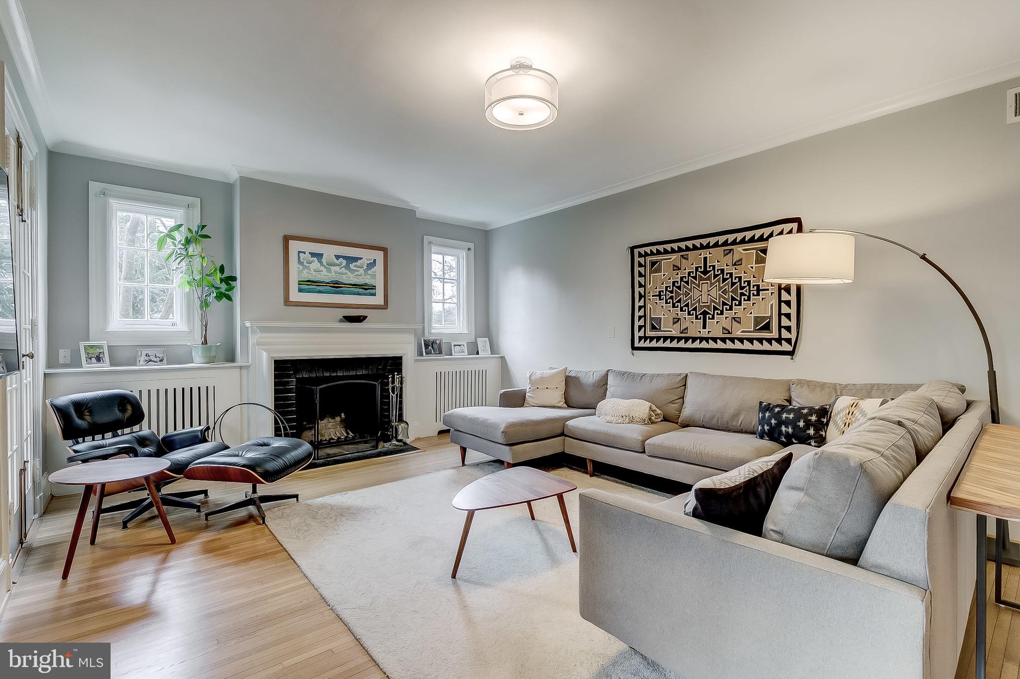 ROLAND PARK - Residential