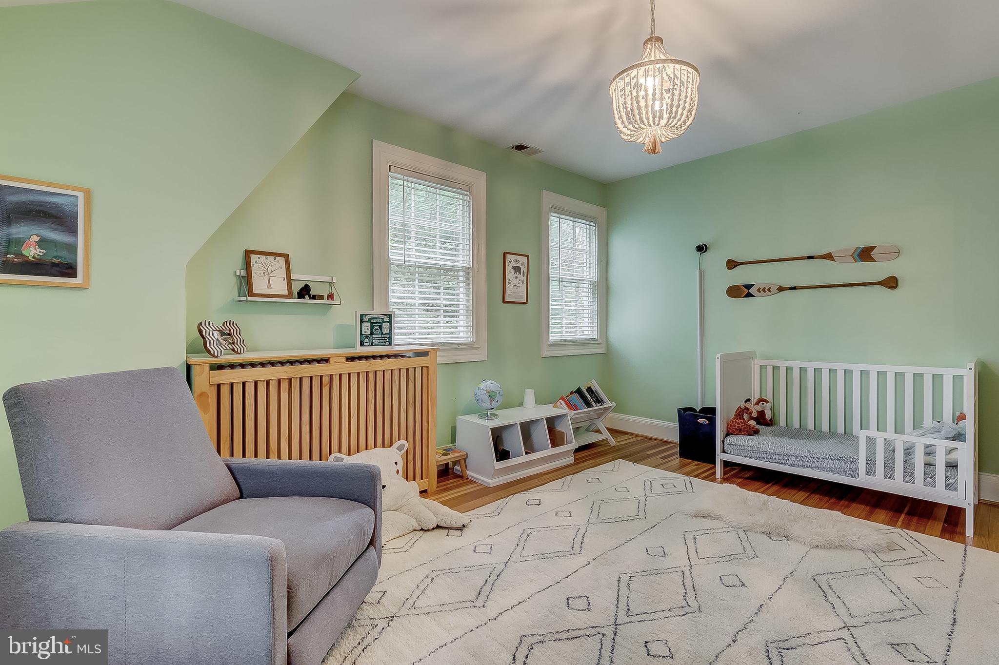 ROLAND PARK - Residential