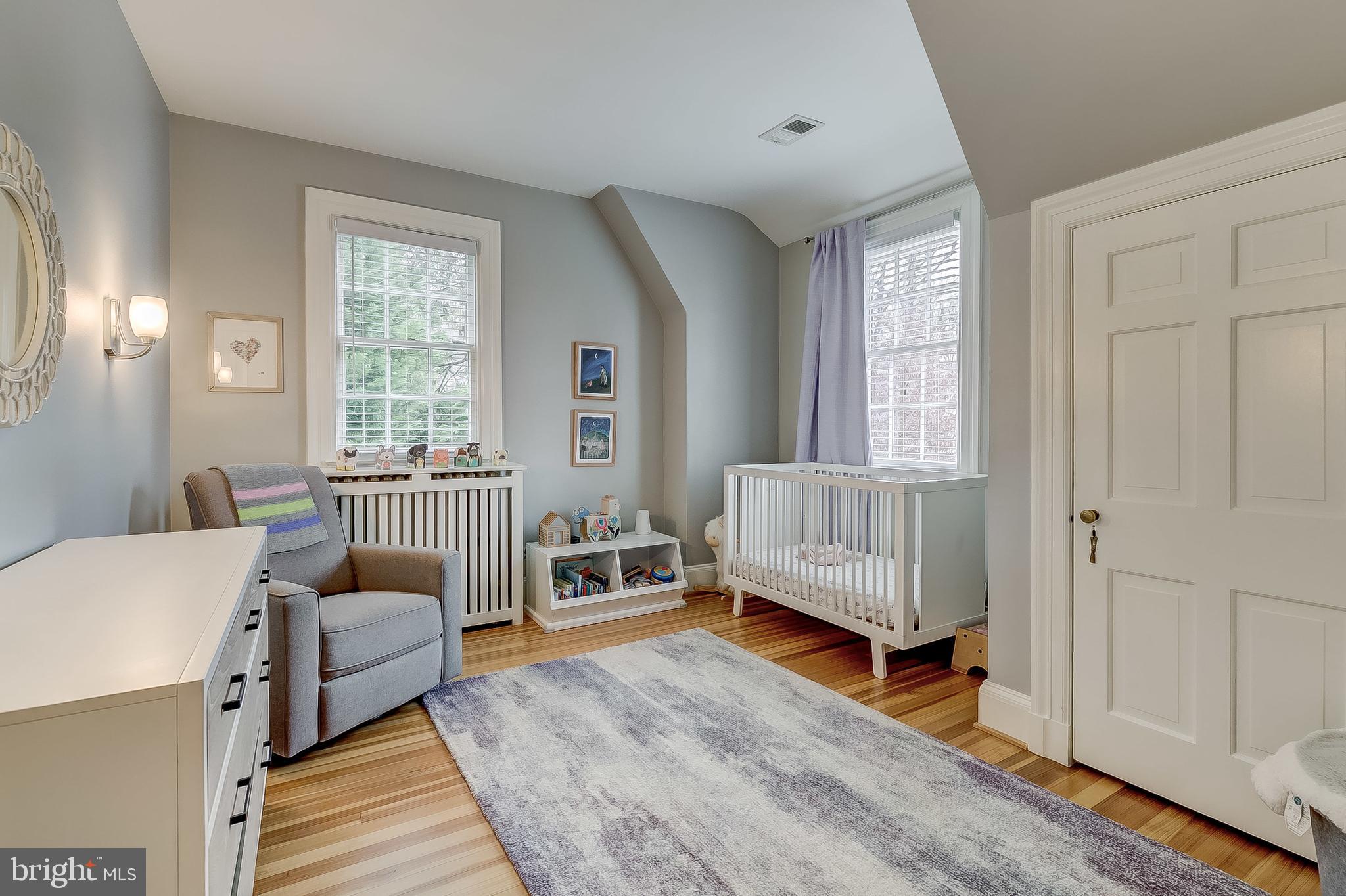 ROLAND PARK - Residential