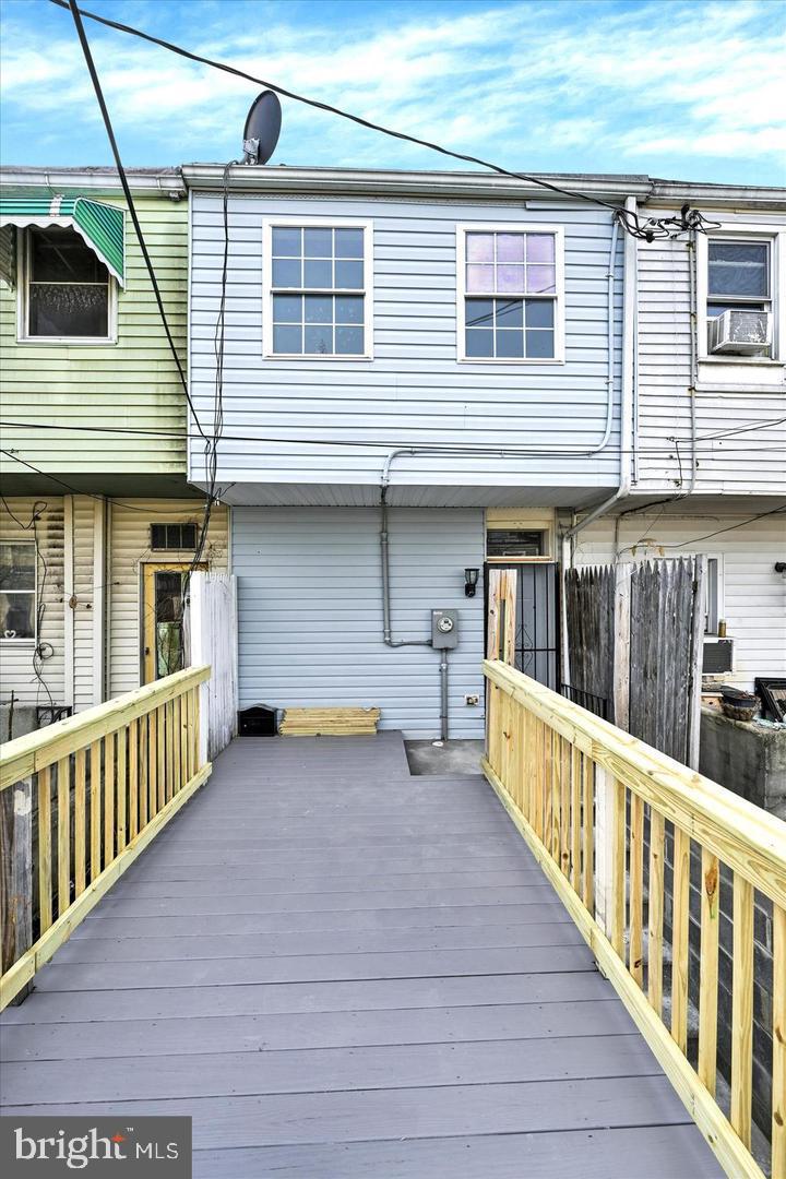 HIGHLANDTOWN - Residential