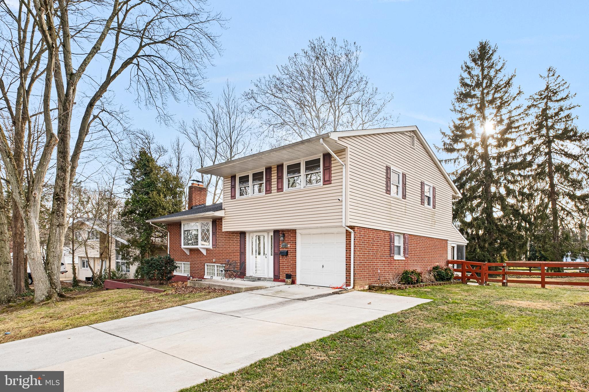 GREEN ACRES - Residential