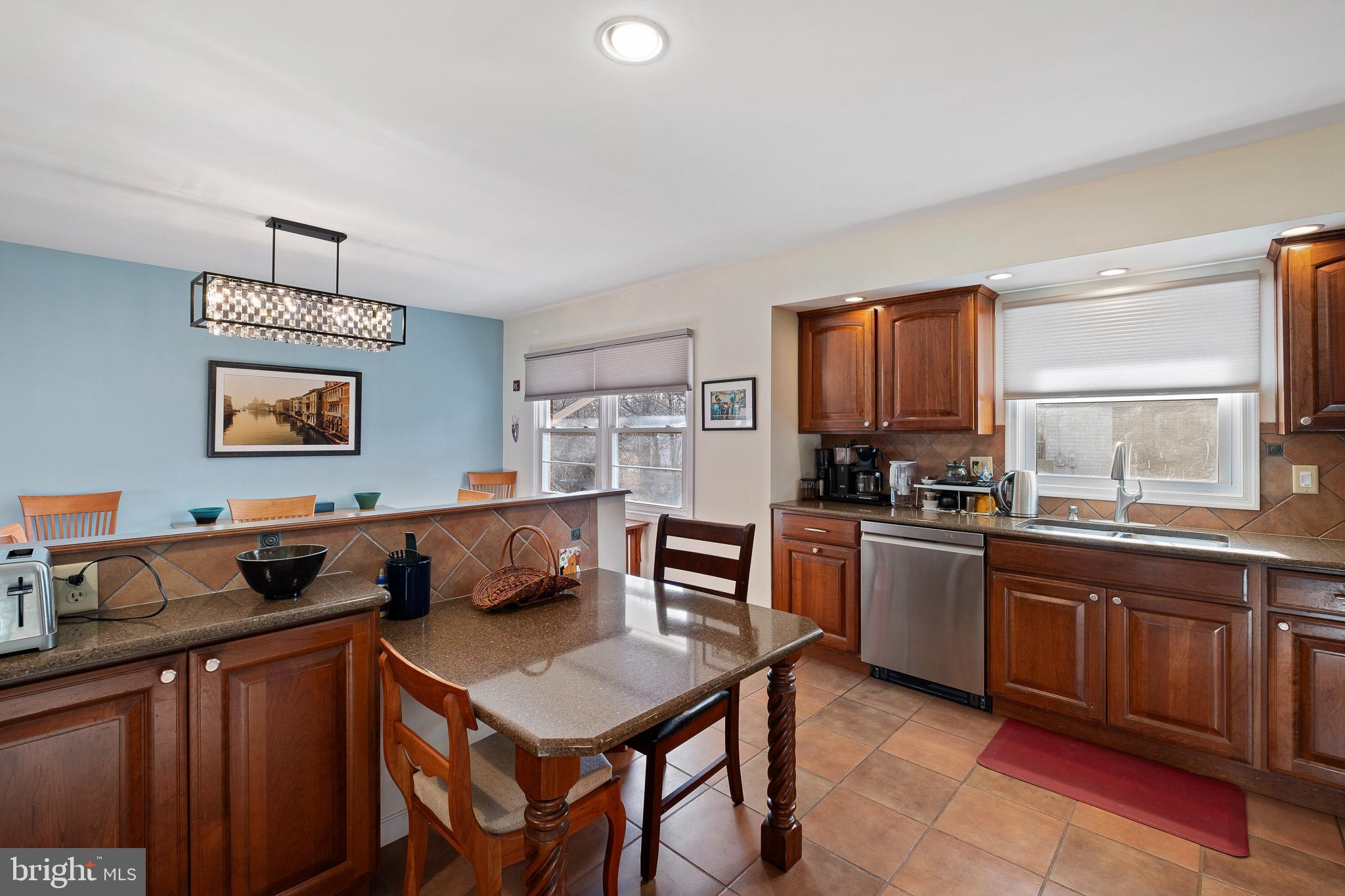 GREEN ACRES - Residential