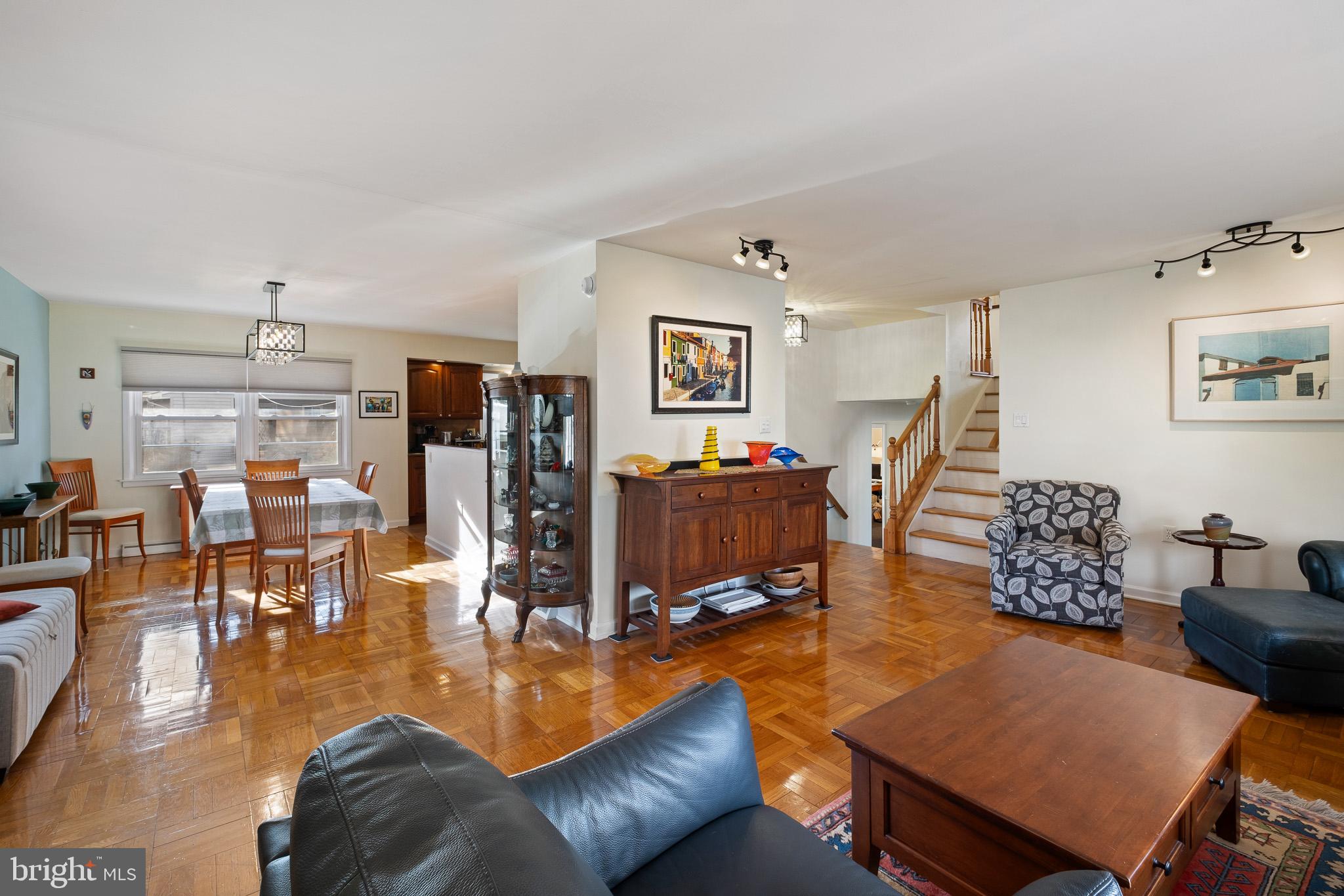 GREEN ACRES - Residential