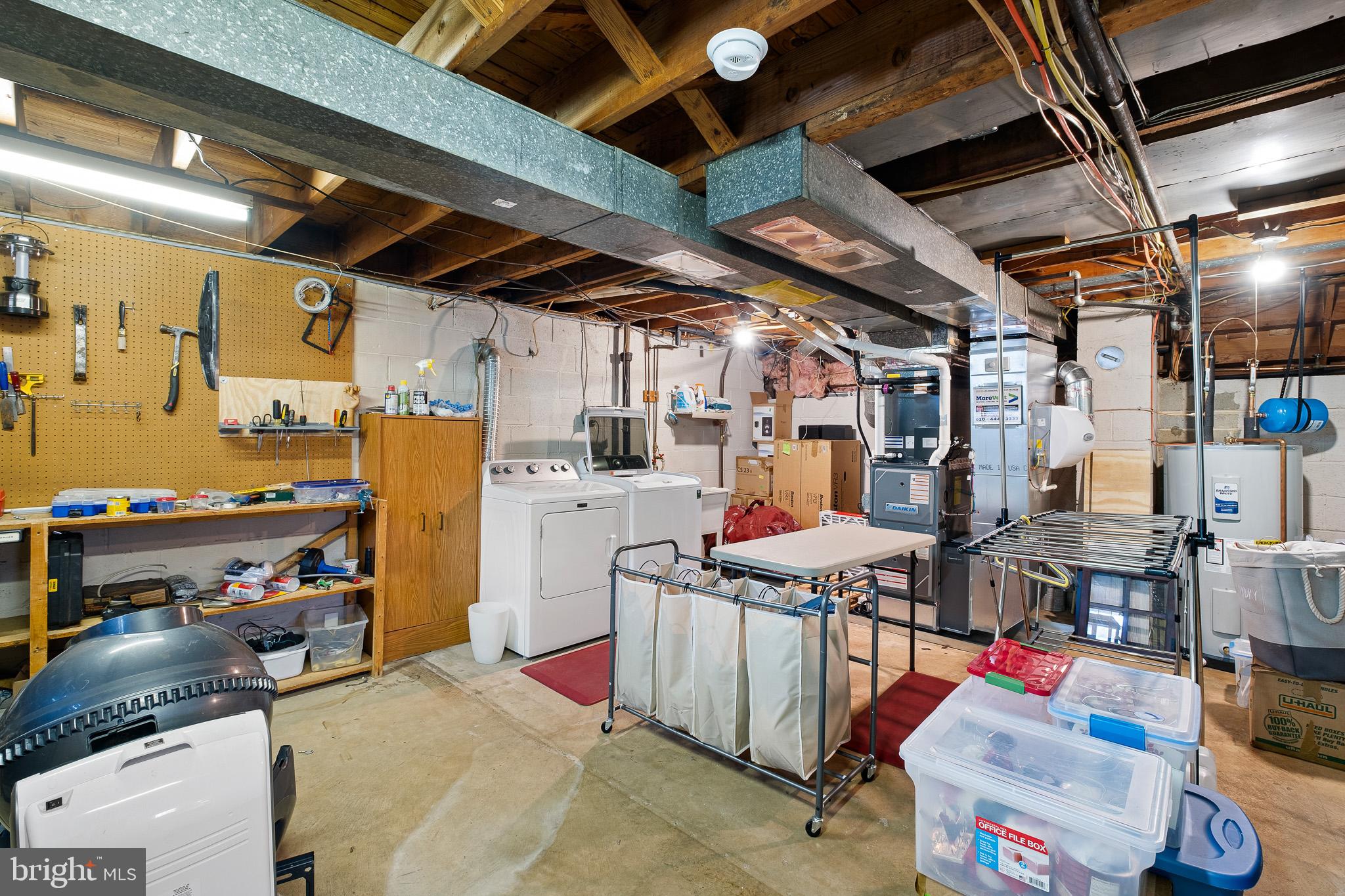 GREEN ACRES - Residential