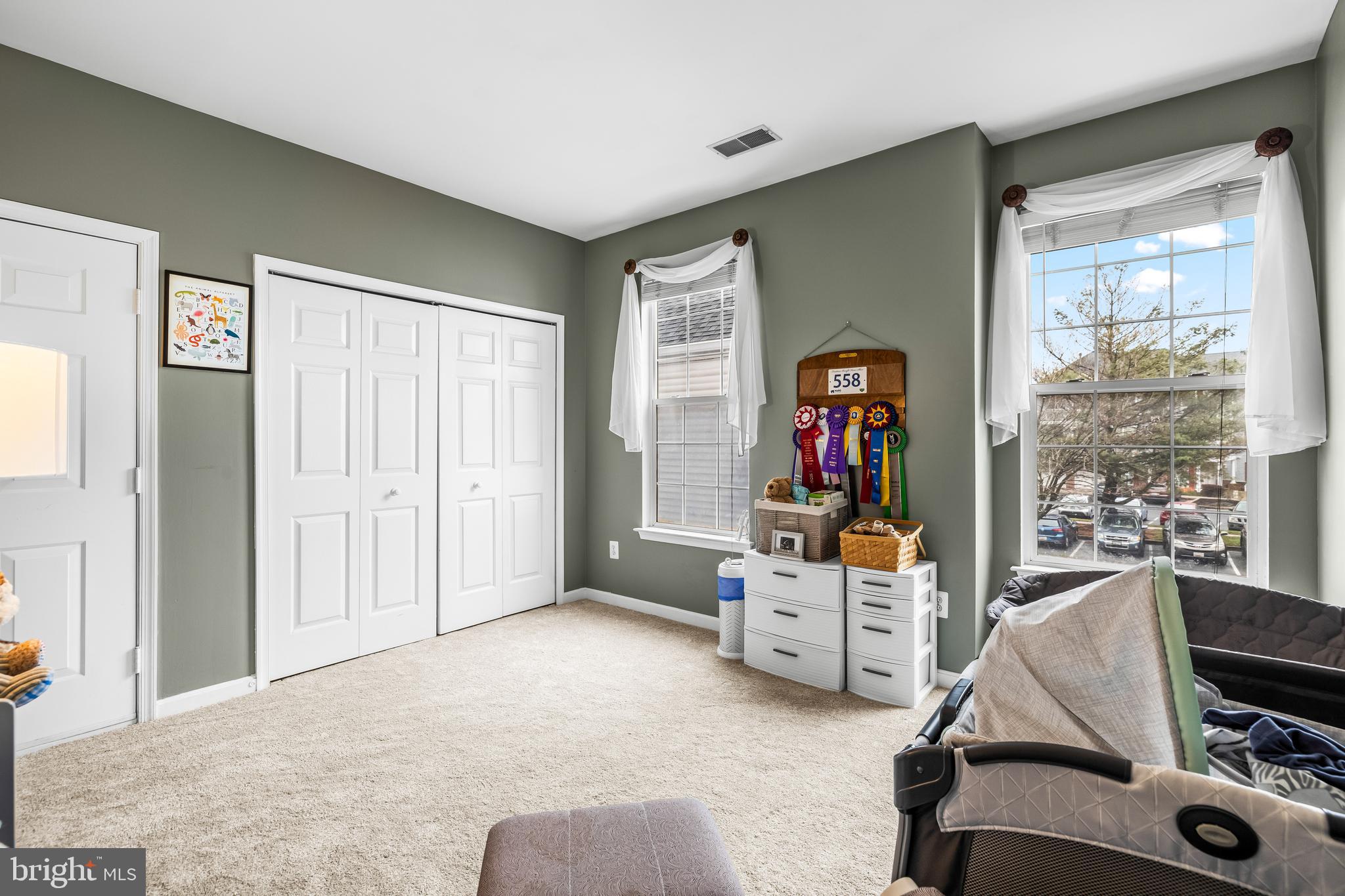 HOLLINGTON AT THE POINTE - Residential