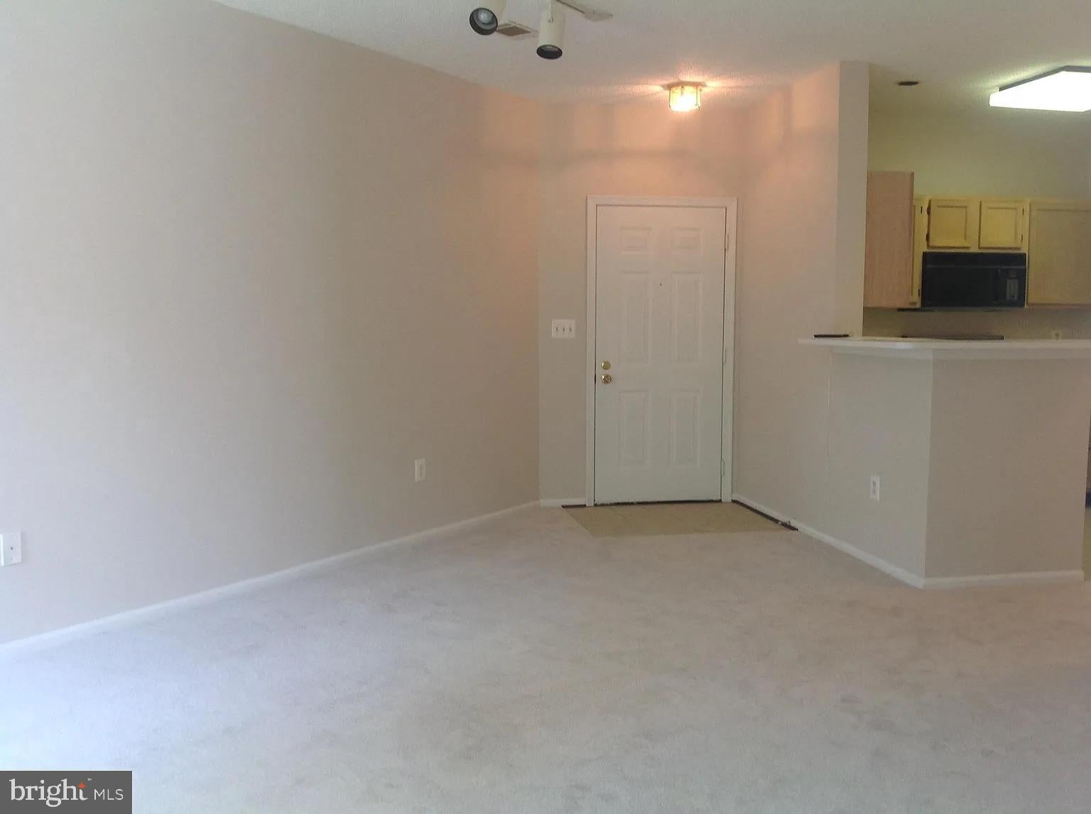14321 CLIMBING ROSE WAY 201