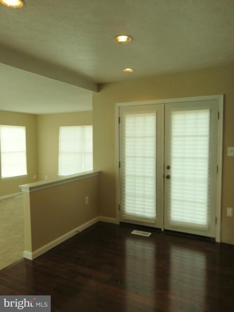 SOUTH HAMPTON SUB - Residential