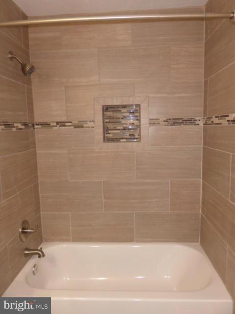 SOUTH HAMPTON SUB - Residential